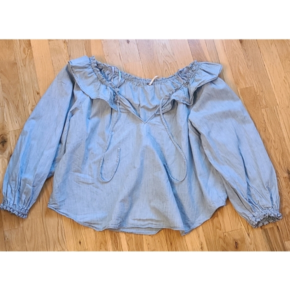 Free People Lily Of The Valley Chambray Blouse in Blue Size Small - Picture 10 of 15